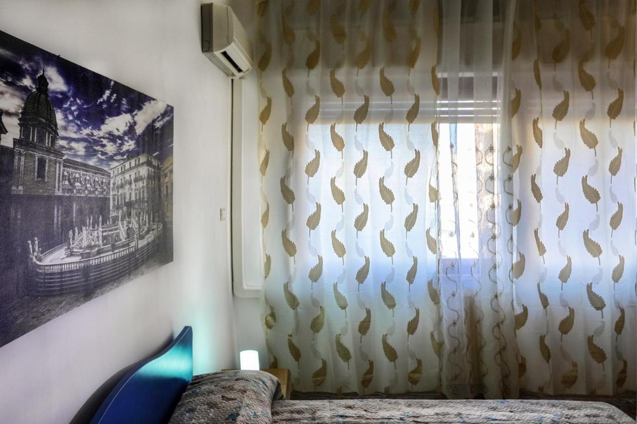 A Casa Di Fra' Bed and Breakfast Palermo Exteriör bild