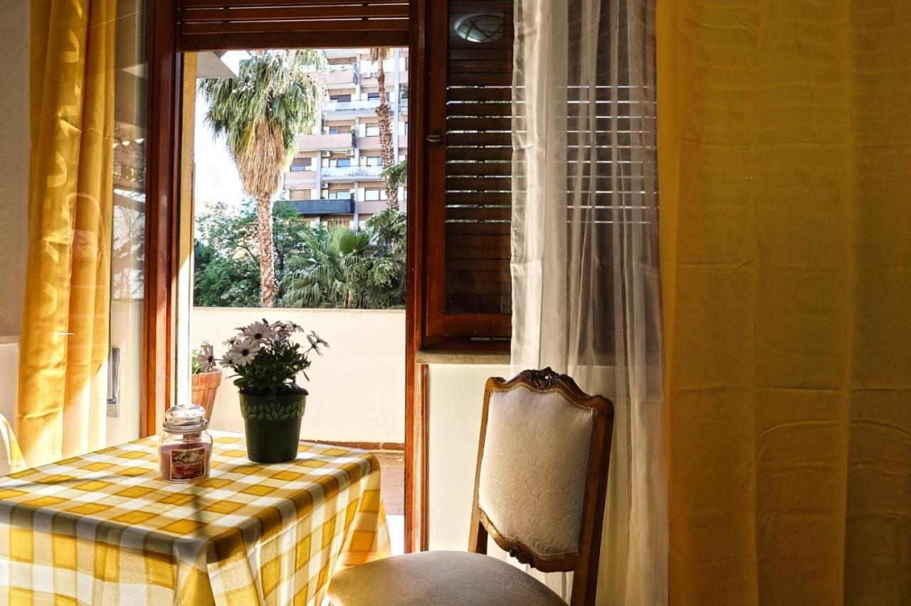 A Casa Di Fra' Bed and Breakfast Palermo Exteriör bild